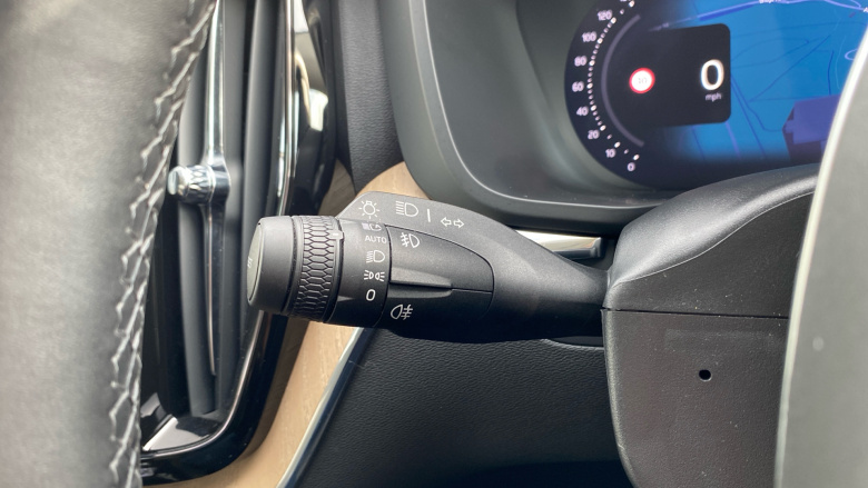 Volvo XC60 2.0 T6 [350] PHEV Plus Dark 5dr AWD Geartronic Estate